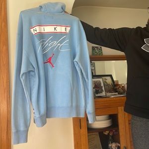 Men’s L Jordan Sweatshirt *NEW WITH TAGS*